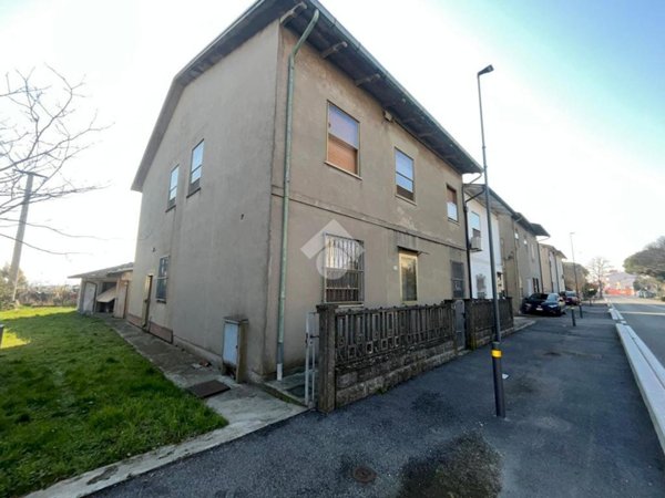 casa indipendente in vendita a Ravenna in zona Santo Stefano