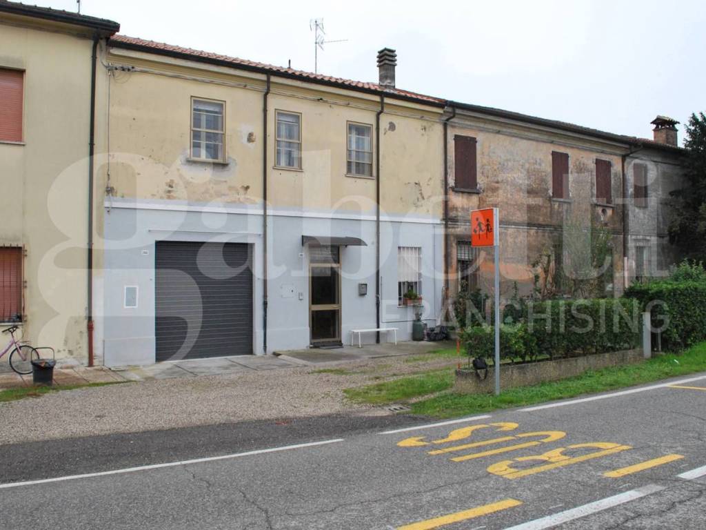 appartamento in vendita a Ravenna in zona Roncalceci