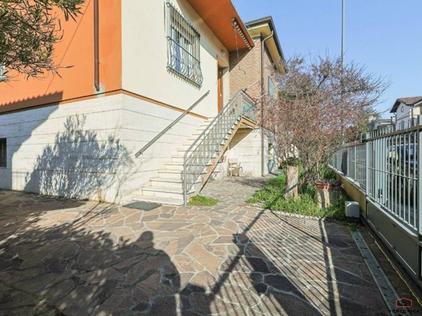 casa indipendente in vendita a Ravenna in zona Centro Storico