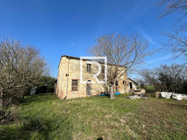 casa indipendente in vendita a Ravenna in zona San Pietro in Vincoli