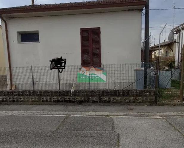 appartamento in vendita a Ravenna in zona San Bartolo