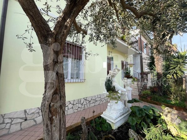 appartamento in vendita a Ravenna in zona Centro Storico