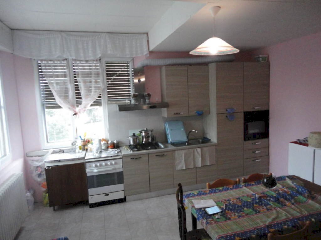 casa indipendente in vendita a Ravenna in zona Mezzano
