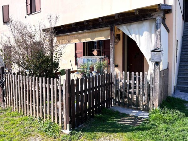 appartamento in vendita a Ravenna in zona Classe
