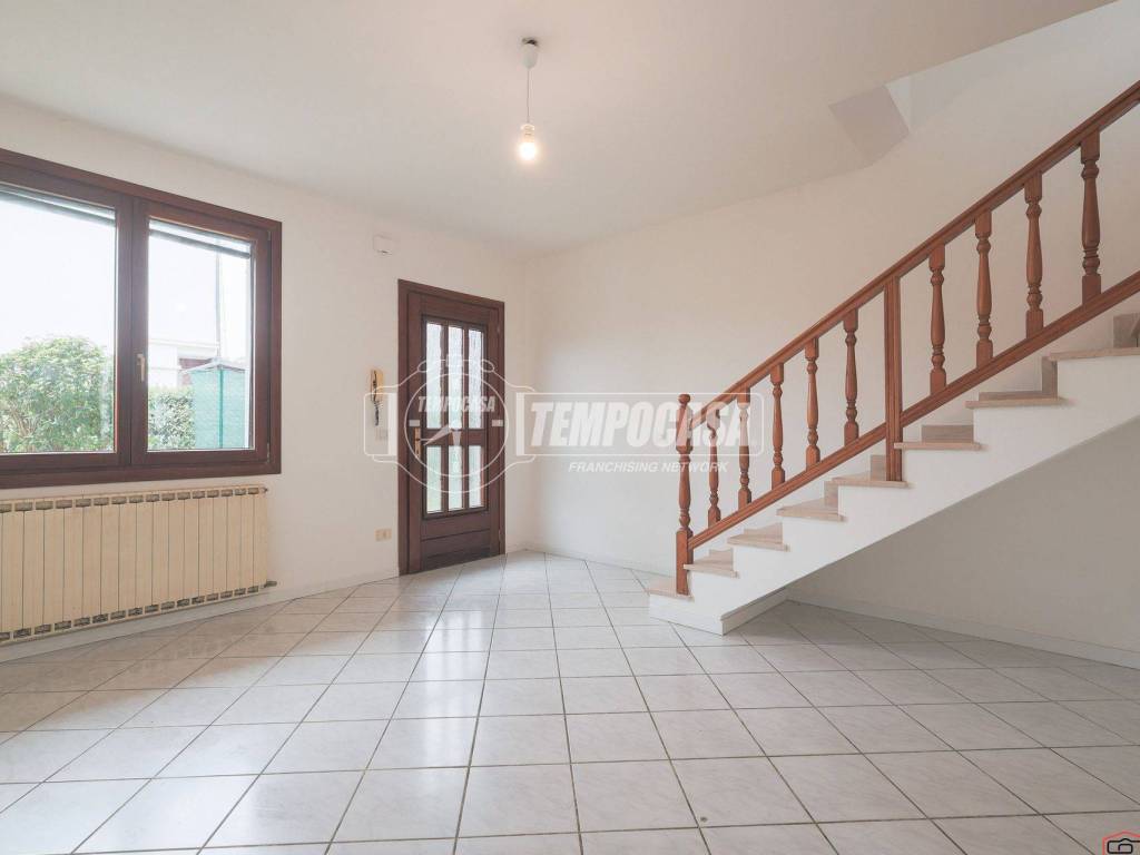 casa indipendente in vendita a Ravenna in zona San Romualdo