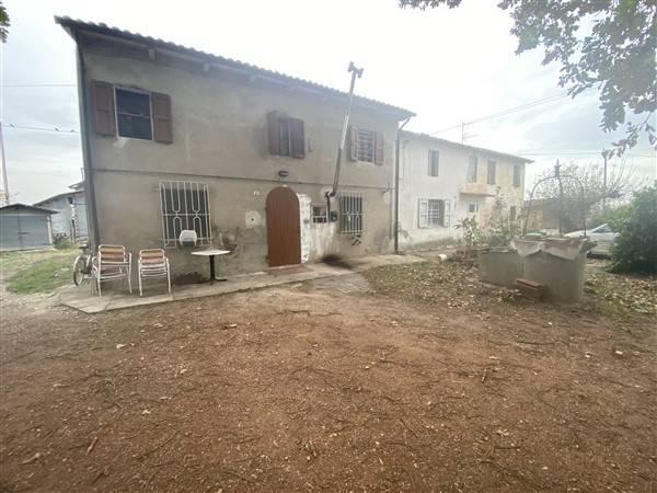casa indipendente in vendita a Ravenna in zona San Pietro in Vincoli