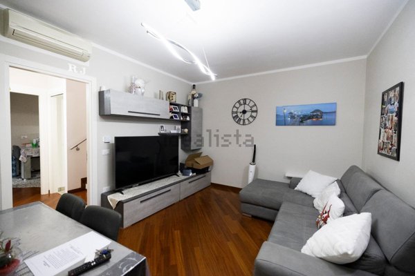 casa indipendente in vendita a Ravenna in zona Borgo Montone