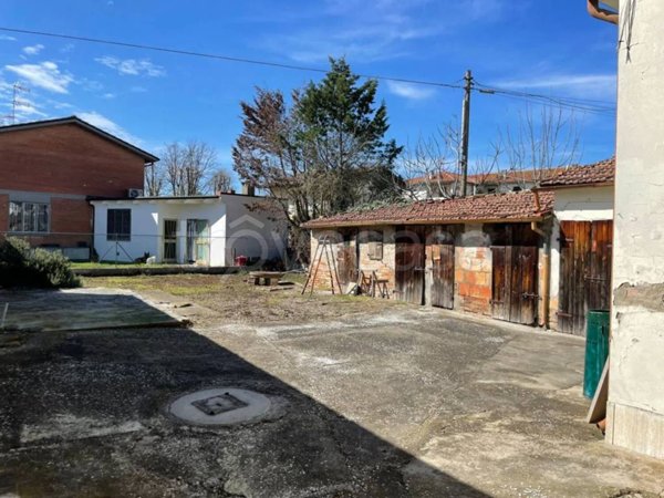casa indipendente in vendita a Ravenna in zona Santo Stefano
