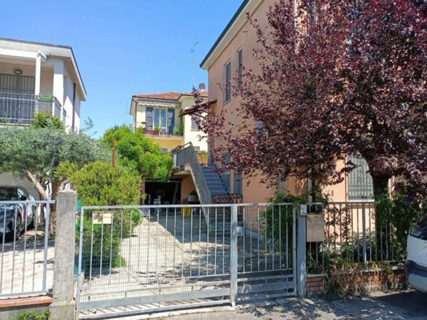 casa indipendente in vendita a Ravenna in zona Centro Storico