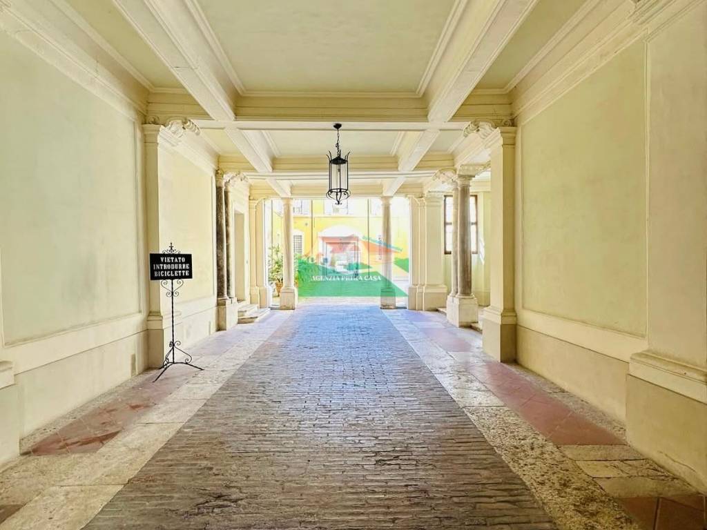 appartamento in vendita a Ravenna in zona Centro Storico