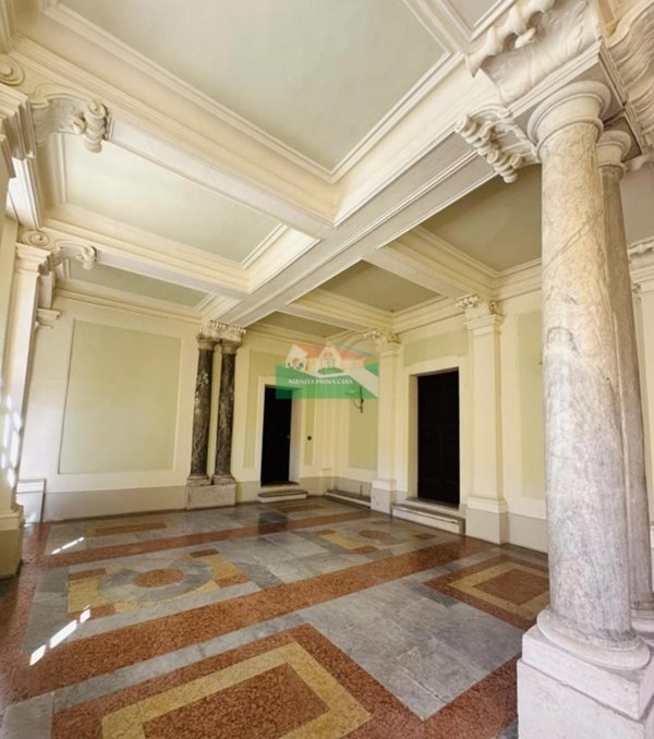 appartamento in vendita a Ravenna in zona Centro Storico