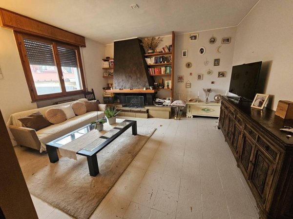 casa indipendente in vendita a Ravenna in zona Centro Storico
