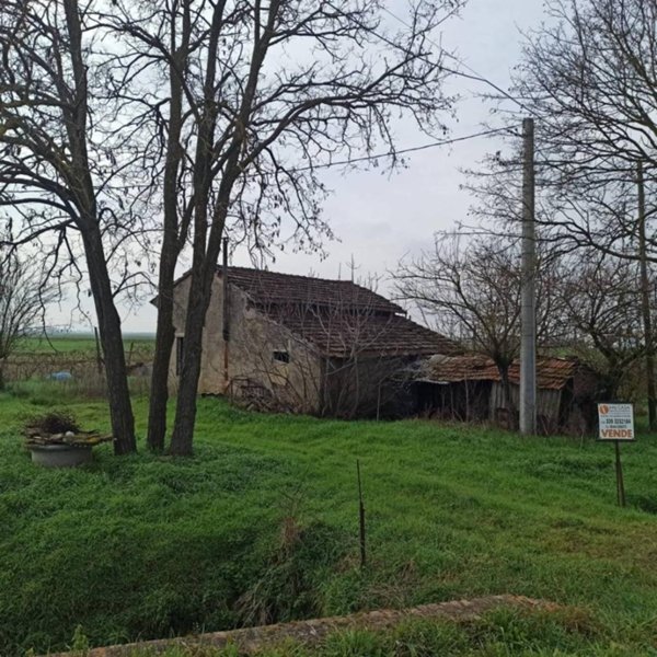 casa indipendente in vendita a Ravenna in zona San Pietro in Vincoli