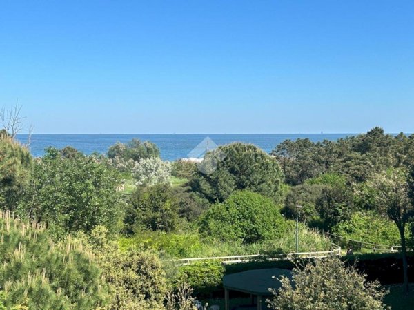 appartamento in vendita a Ravenna in zona Lido Adriano