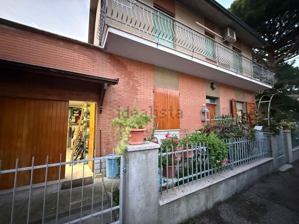 appartamento in vendita a Ravenna in zona Punta Marina Terme