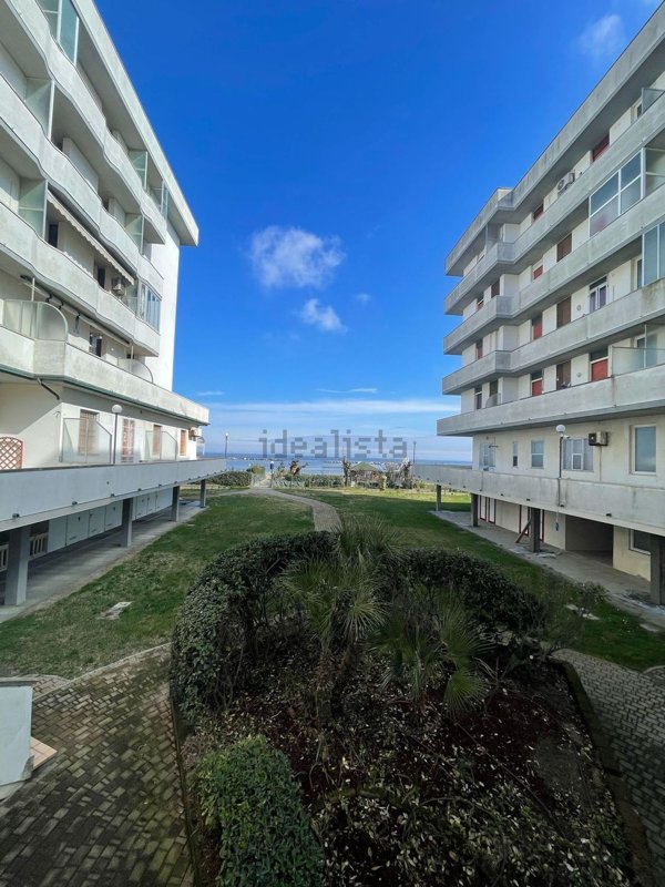 appartamento in vendita a Ravenna in zona Lido Adriano