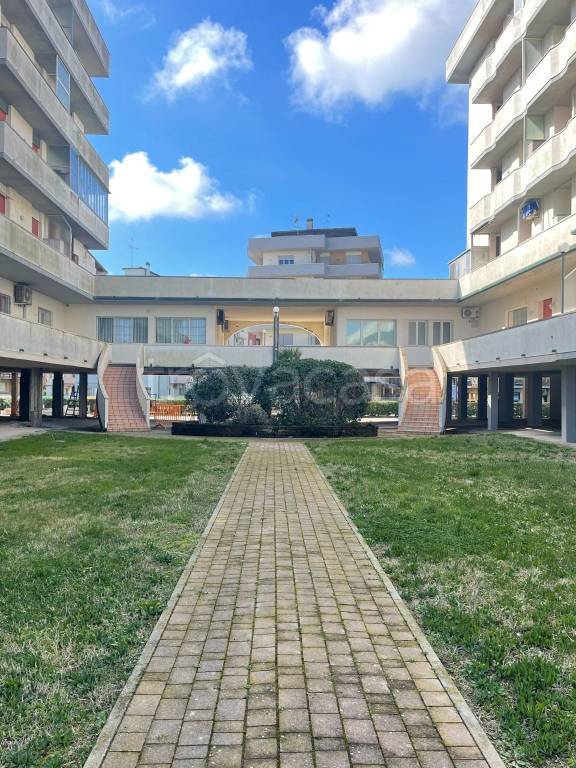 appartamento in vendita a Ravenna in zona Lido Adriano
