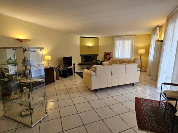 casa indipendente in vendita a Ravenna in zona Ragone