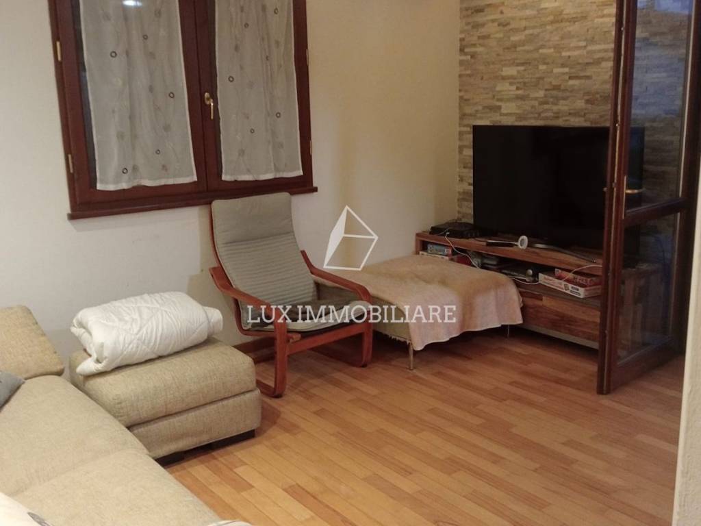 casa indipendente in vendita a Ravenna in zona Ponte Nuovo