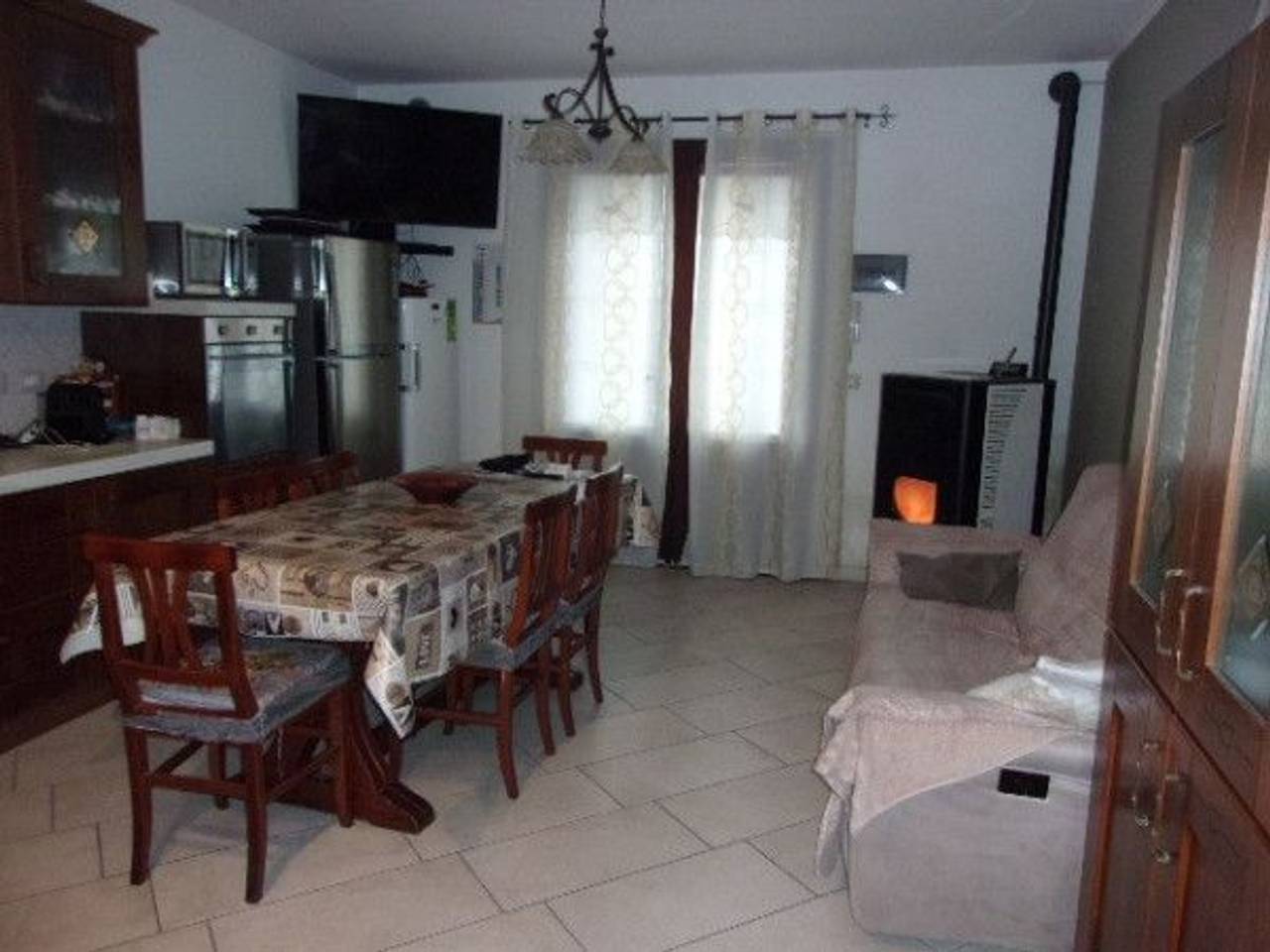 casa indipendente in vendita a Ravenna in zona Castiglione di Ravenna