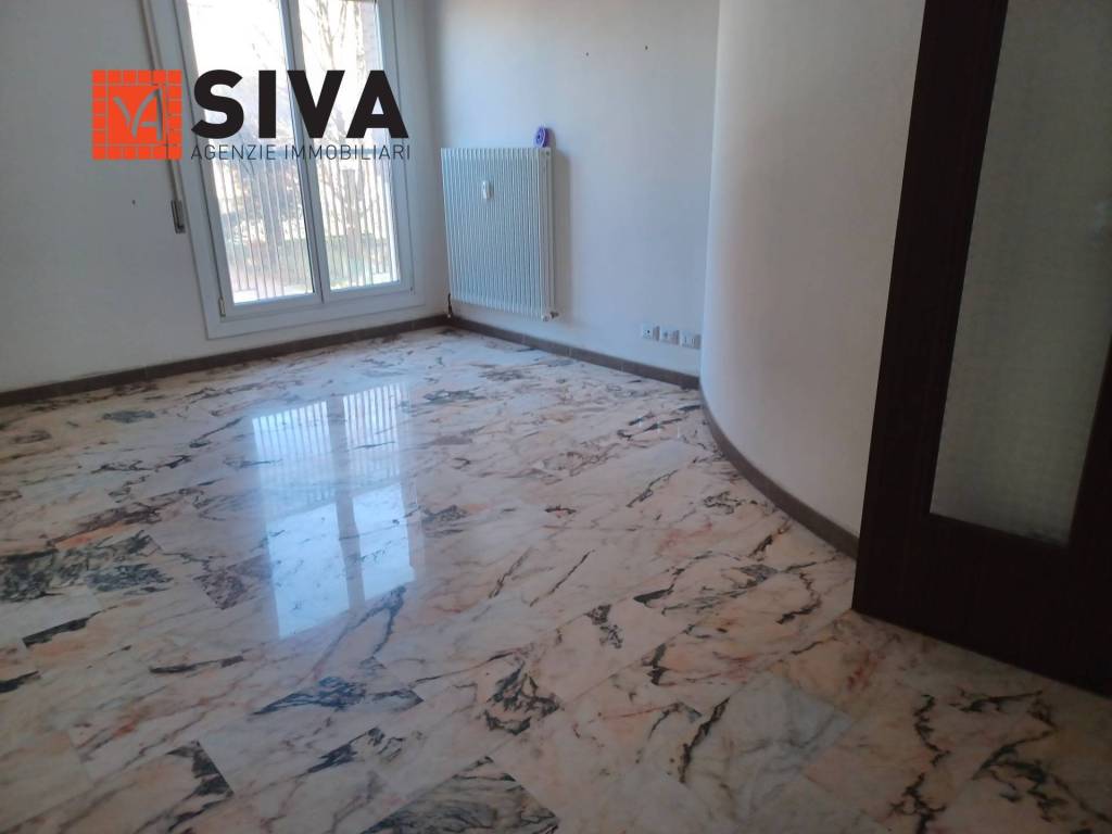 appartamento in vendita a Ravenna in zona Centro Storico