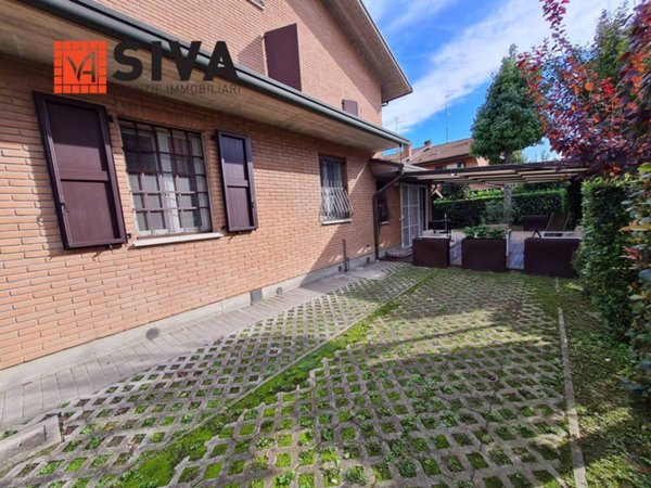 casa indipendente in vendita a Ravenna