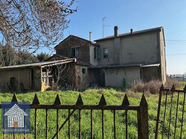 casa indipendente in vendita a Ravenna in zona Santerno