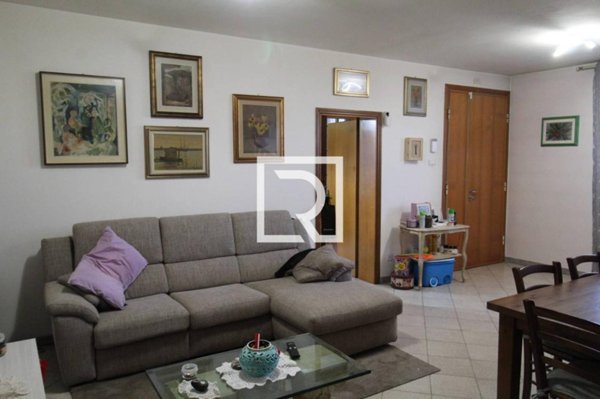 casa indipendente in vendita a Ravenna in zona Mezzano