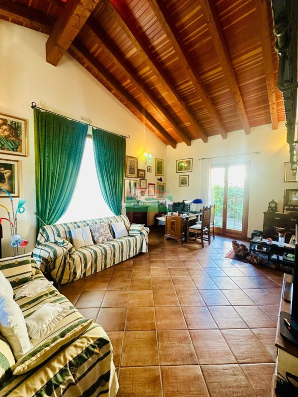 casa indipendente in vendita a Ravenna in zona Classe