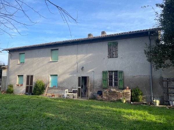 casa indipendente in vendita a Ravenna in zona Gambellara