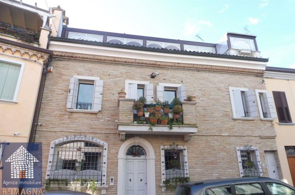 casa indipendente in vendita a Ravenna in zona Centro Storico