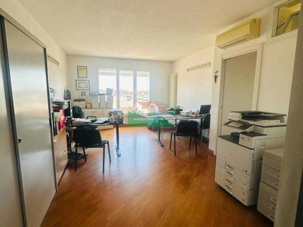 appartamento in vendita a Ravenna in zona Classe