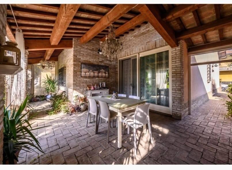 casa indipendente in vendita a Ravenna in zona Ponte Nuovo