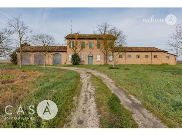 casa indipendente in vendita a Ravenna in zona San Pietro in Vincoli