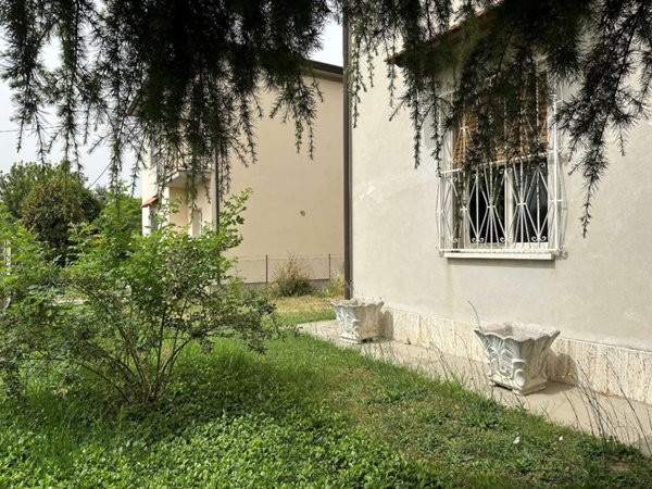 appartamento in vendita a Ravenna in zona Santerno