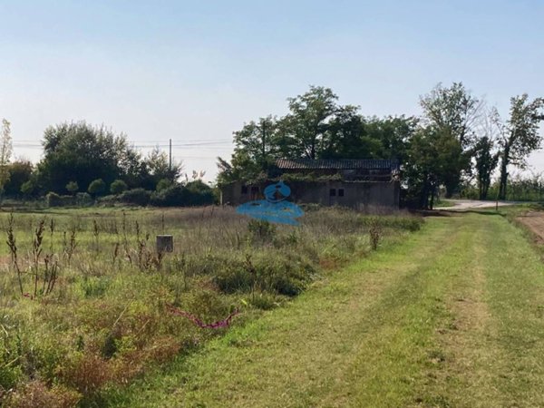 terreno agricolo in vendita a Ravenna in zona San Romualdo