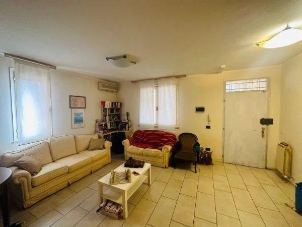 appartamento in vendita a Ravenna in zona Centro Storico
