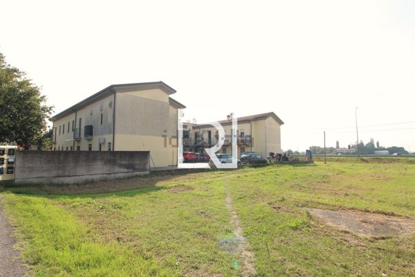 appartamento in vendita a Ravenna in zona Castiglione di Ravenna