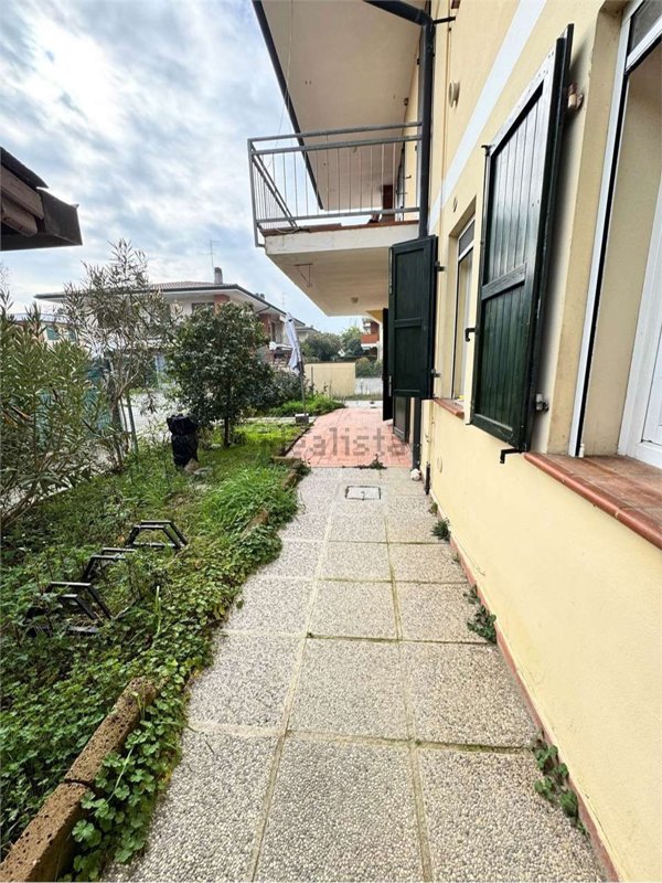 appartamento in vendita a Ravenna in zona Marina Romea