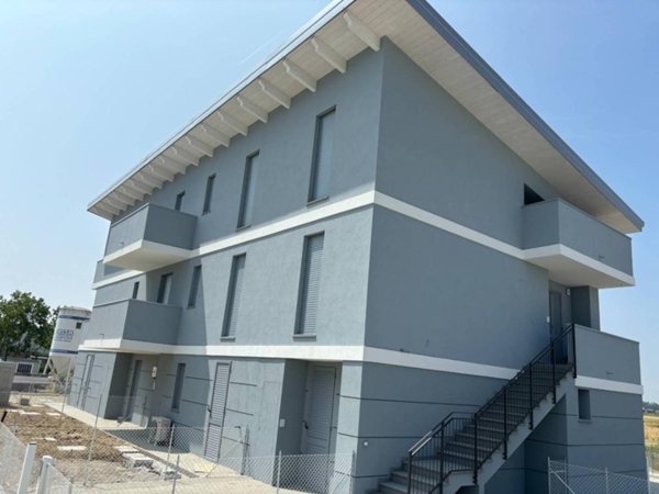 appartamento in vendita a Ravenna in zona Lido di Classe