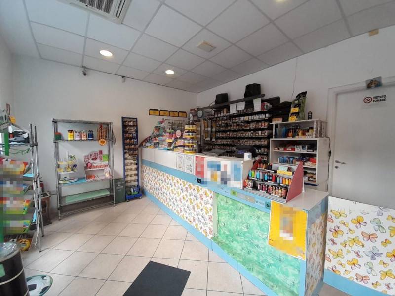 negozio in vendita a Ravenna in zona Marina di Ravenna