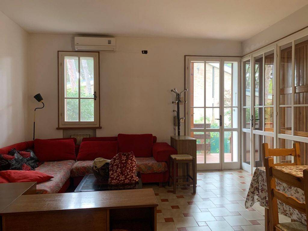casa indipendente in vendita a Ravenna in zona Marina Romea