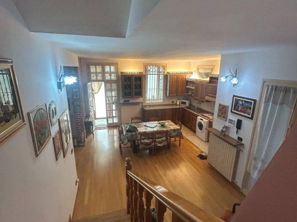 casa indipendente in vendita a Ravenna in zona Camerlona