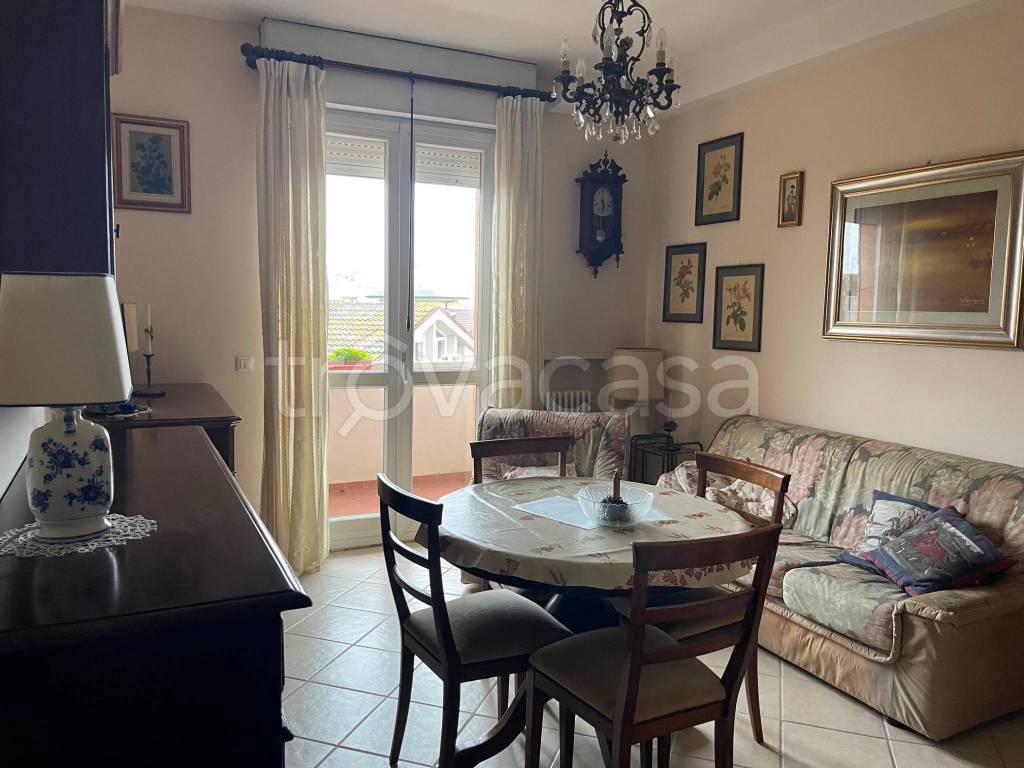 appartamento in vendita a Ravenna in zona Lido Adriano