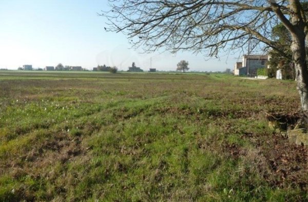 casa indipendente in vendita a Ravenna in zona Roncalceci