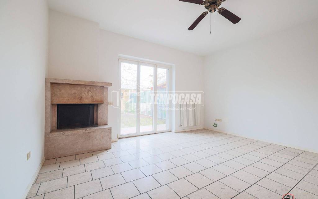 casa indipendente in vendita a Ravenna in zona Punta Marina Terme