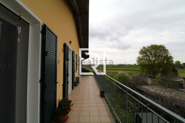 appartamento in vendita a Ravenna in zona Roncalceci