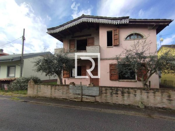 appartamento in vendita a Ravenna in zona Savarna / Conventello