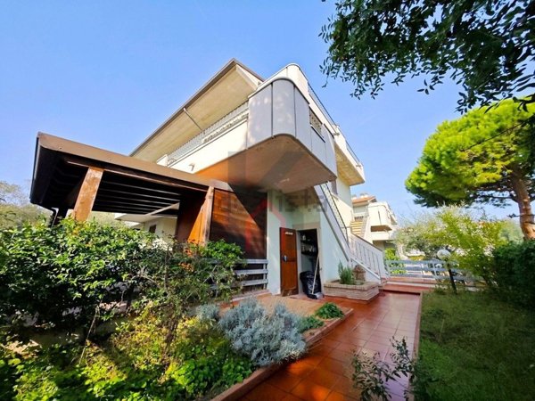 appartamento in vendita a Ravenna in zona Lido di Savio