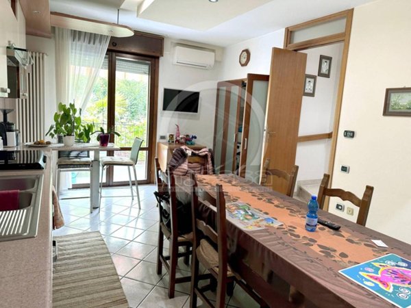 casa indipendente in vendita a Ravenna in zona Centro Storico